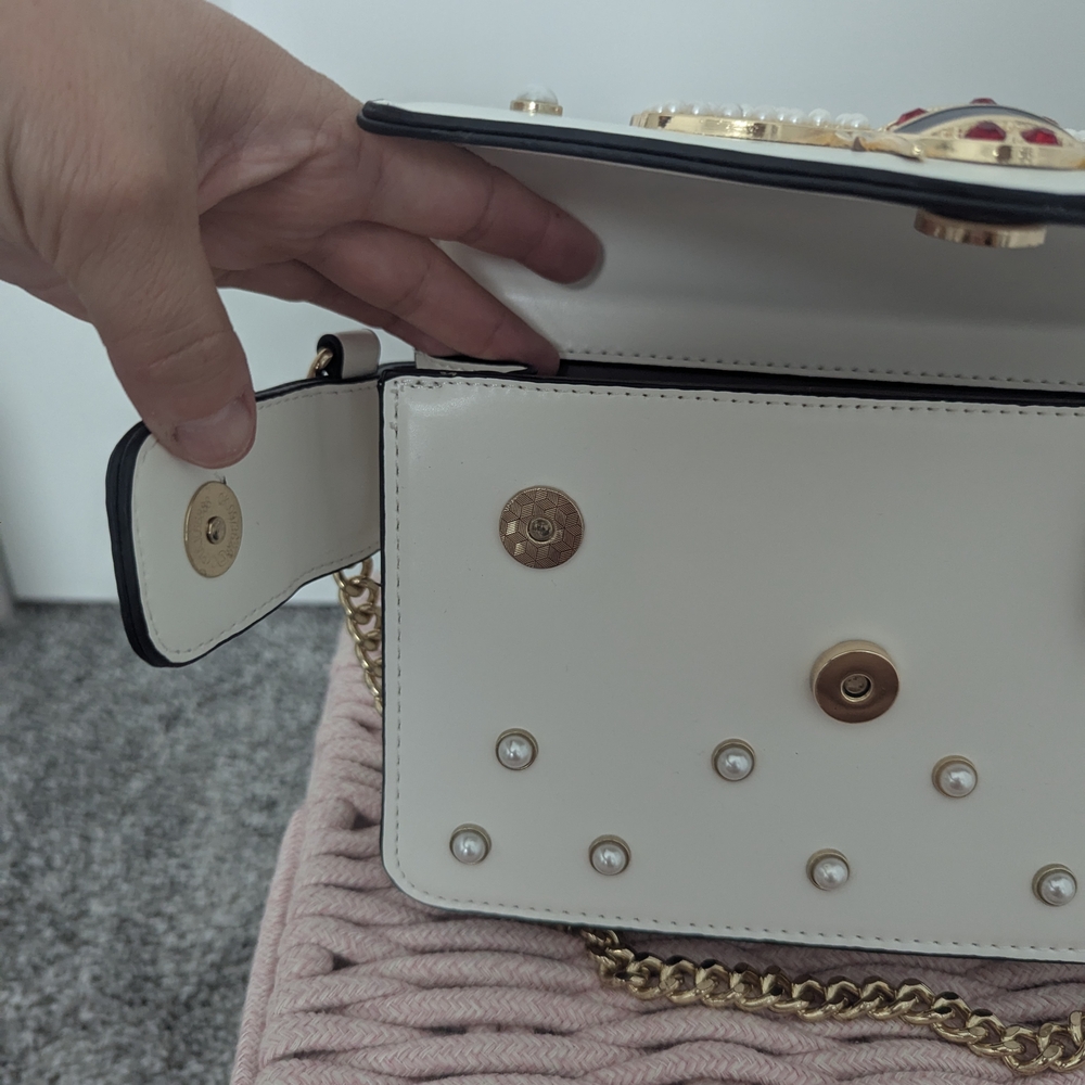 Elegant White Studded Bag with Gold Chain - Picture 8 of 16